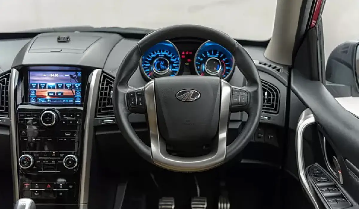 Mahindra - XUV500 W11 42 - Car Rentals Near me - Used Cars Near me - Exclusive Concierge Club.webp